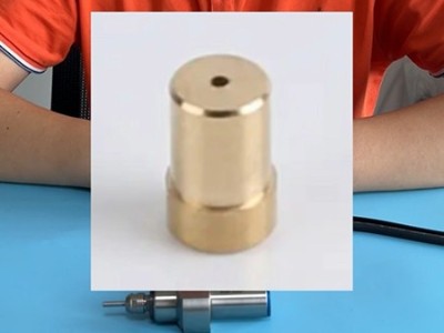 津上走心机高频铣钻1mm铜件8mm深孔可提高加工效率
