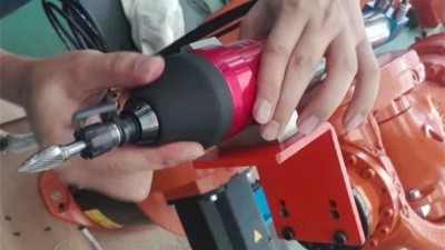 nakanishi高速主轴是如何打磨去毛刺？
