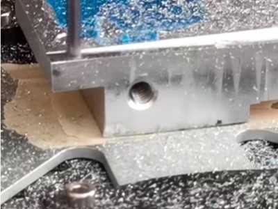 铝合金高速铣，0.2牛米电主轴效率快