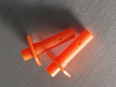 塑料件钻2.8mm孔，80000转高频铣能够加工吗？