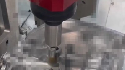机加工后铝合金表面毛刺，RBZ浮动主轴可加装刷子去除
