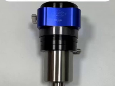 注塑件去毛刺，机械臂加装RBZ-30AQC自动换刀浮动主轴