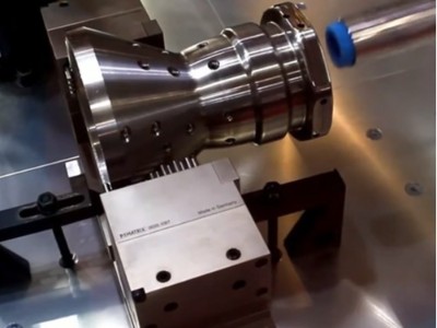 还在头疼缸体加工后表面毛刺残留？用锐必克研磨刷去除