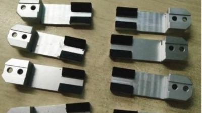 小型工件去除位置多，使用NAKANISHI自动换刀主轴NR-3060AQC