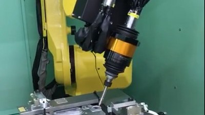 日本NAKANISHI双浮动主轴加装于机器人铝铸件去毛刺应用