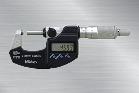 日本Mitutoyo三丰数显千分尺293-240