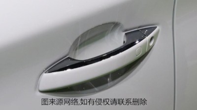 汽车塑料门把手抛光，手动加工用nakanishi砂带打磨机