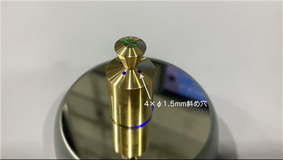 铜件钻1.5mm斜孔 ，数控车床60000转高速电主轴可加工