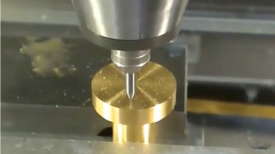 PEEK钻微孔0.3mm，CNC可装80000转加工中心增速器无毛刺