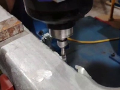 大型工件去毛刺，RBZ浮动锉刀+大扭矩浮动主轴更配