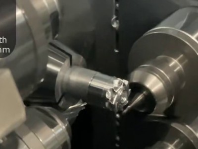 津上侧铣动力头转速不够，改装6万转高速电主轴