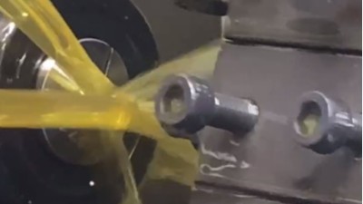 纯铁钻3.0mm孔，16000转高速电主轴提高钻孔效率