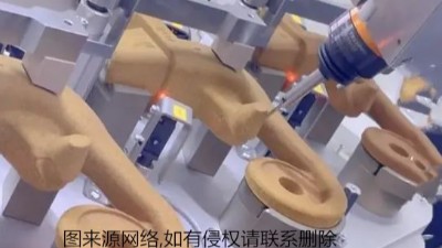 热砂芯去除合模线毛刺，RBZ30浮动主轴带旋转去除