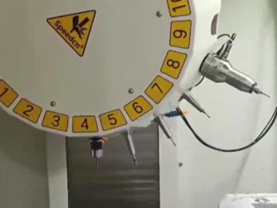 车铣复合钻微孔，加工中心增速器提高转速