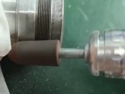 Emax EVO打磨机组合<i style='color:red'>橡胶磨头</i>打磨不锈钢