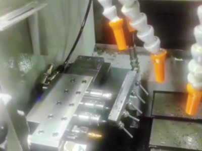 津上BO205能加装铣削力更大高频铣吗？